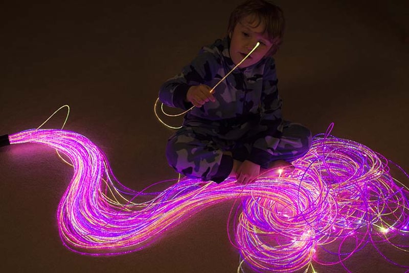 Fiber Optic Sensory Lighting Kit UV1501 with kid playing