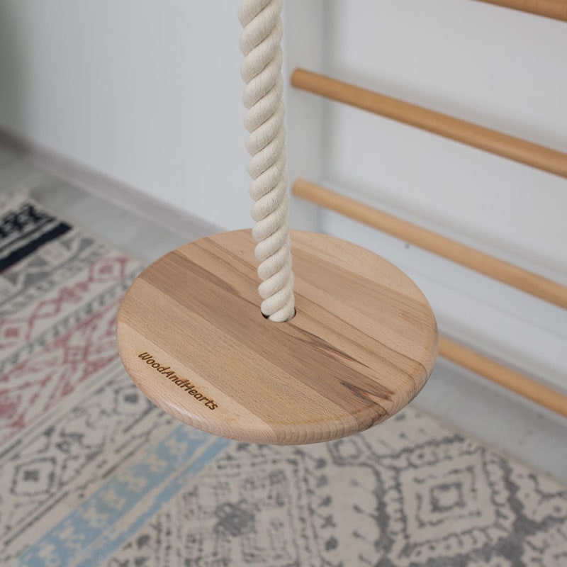 swedish_wall_ladder_close_up_swing