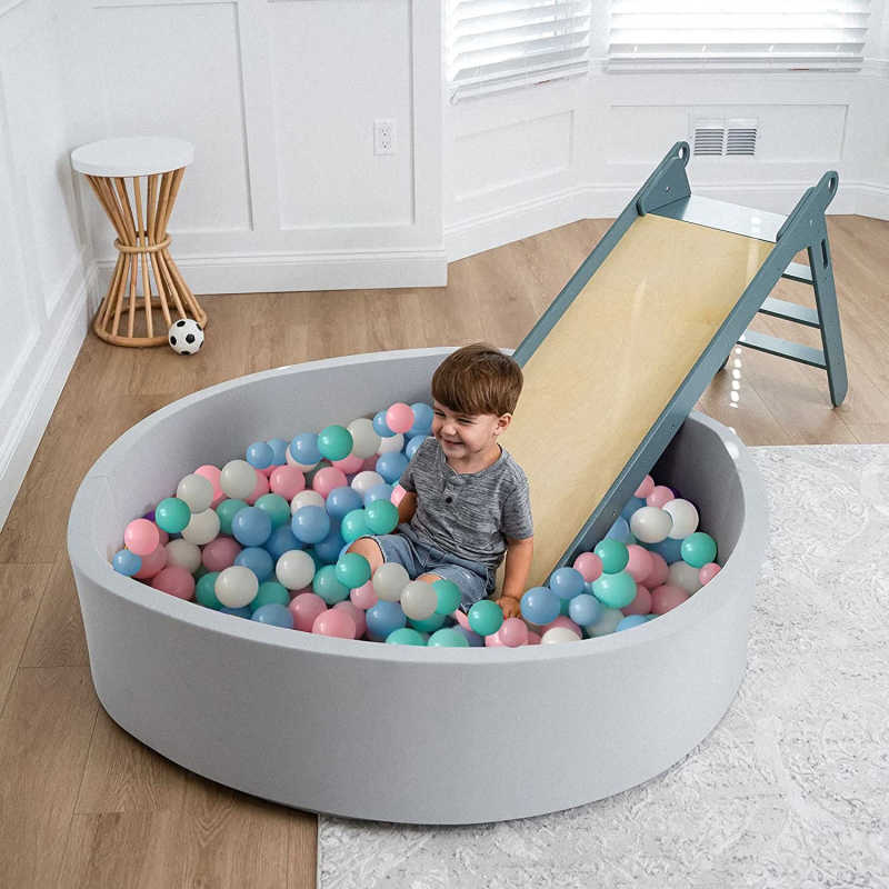 Avenlur Large Foam Ball Pit with 400 Balls