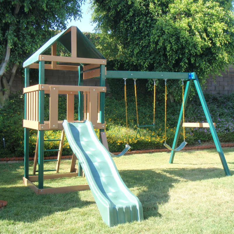 Congo Safari Vinyl Swing Set in backyard