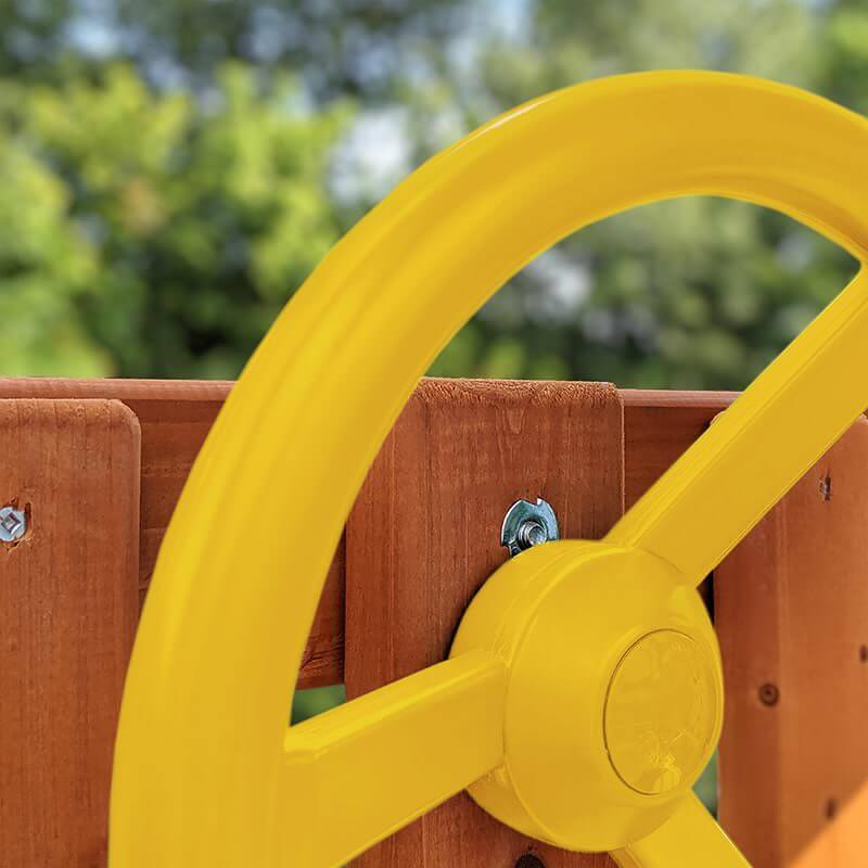 Steering wheel play feature on Gorilla Outing swing set