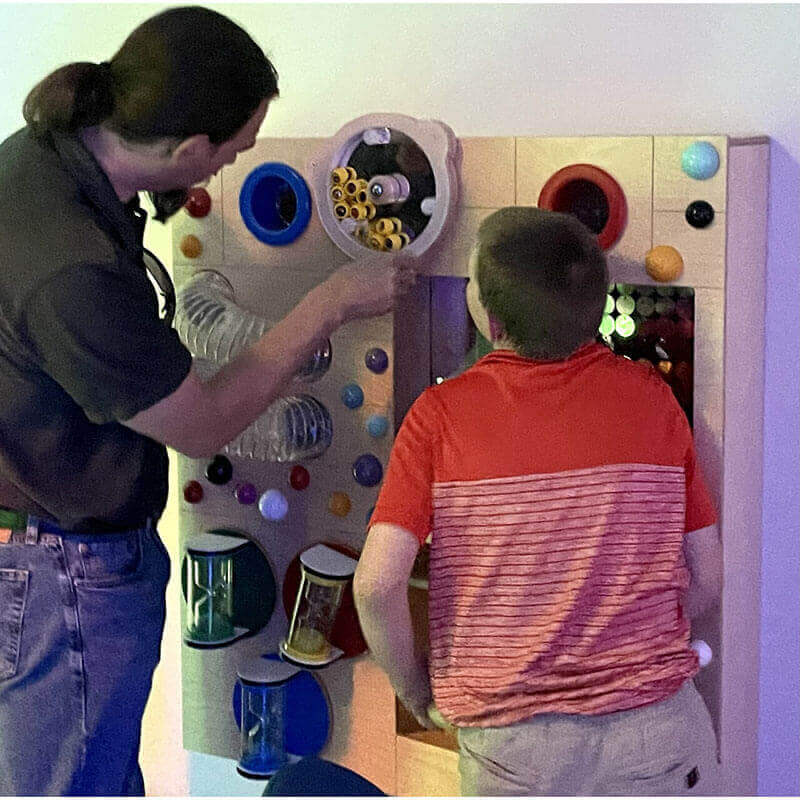 Gravity Wonder Wall Yellow Dome