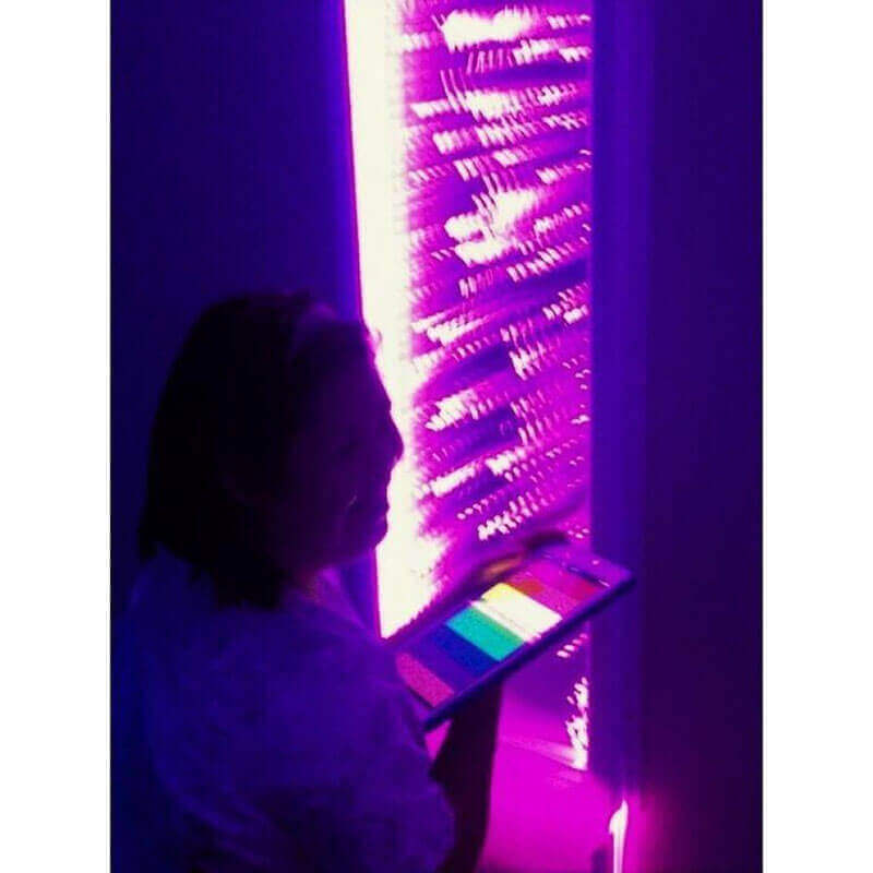 Infinity Bubble Wall 60 Close Up Darkened Environment