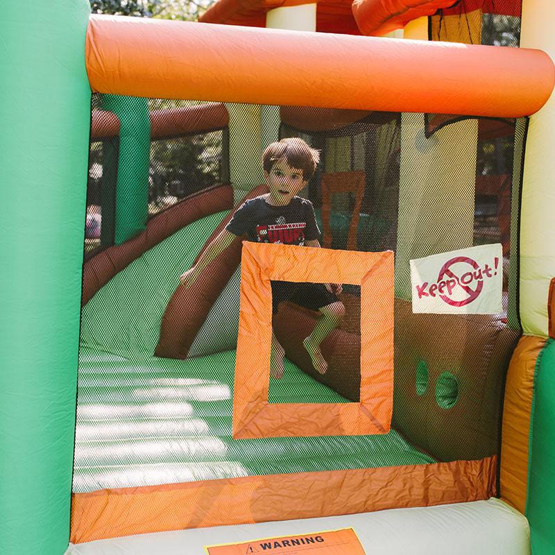 kid-wise-clubhouse-climber-bounce-house-interior-side-view