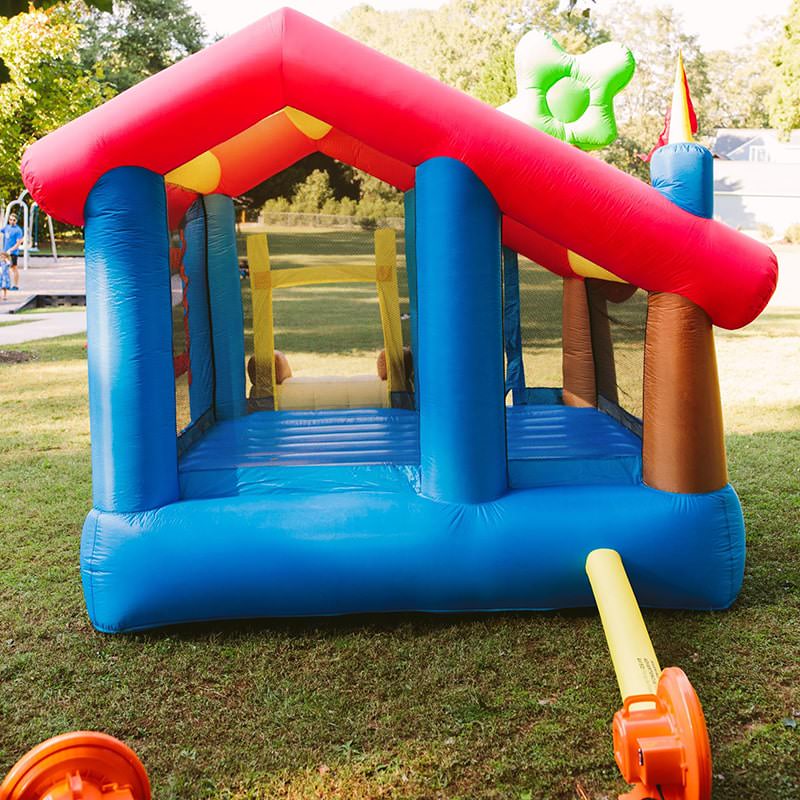kid-wise-my-little-playhouse-bounce-house-rear-view