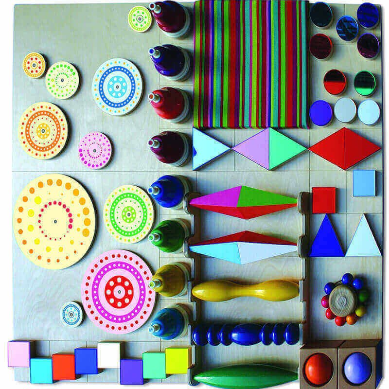 Kinetic Wonder Wall For Sensory Rooms with Mirrored Discs