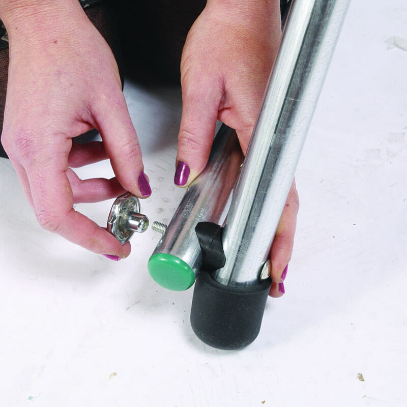 Portable Foldaway Swing Frame - 8tlfs Screw