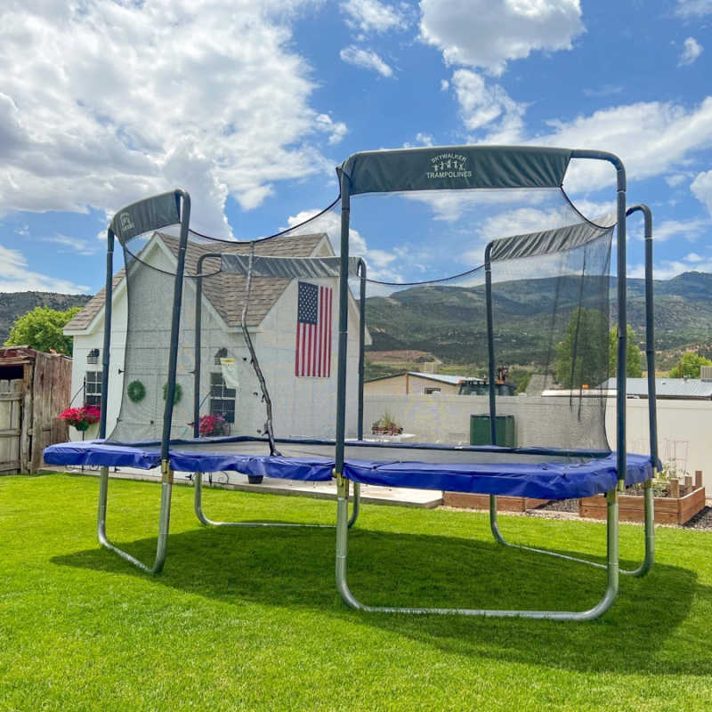 Trampoline Enfant 5ft (150cm) - Avec Filet, Capacité 440 Lbs, Réglable, Cerceau De Basket Et Accessoires Inclus