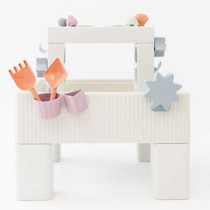 Smol Tide Water & Sensory Table with all accessories