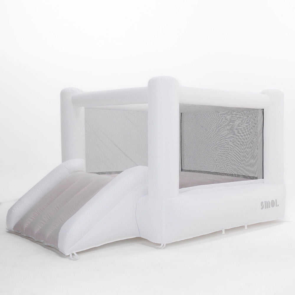 Tumble Neutral Bounce House 8x8 side view