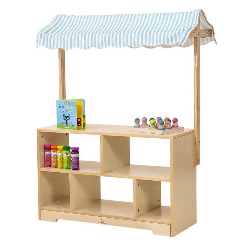 Avenlur Holly Wooden Market Stand – corner view of canopy and display shelves