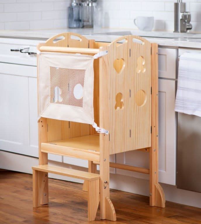 Avenlur Plum Foldable Kitchen Tower frame detail