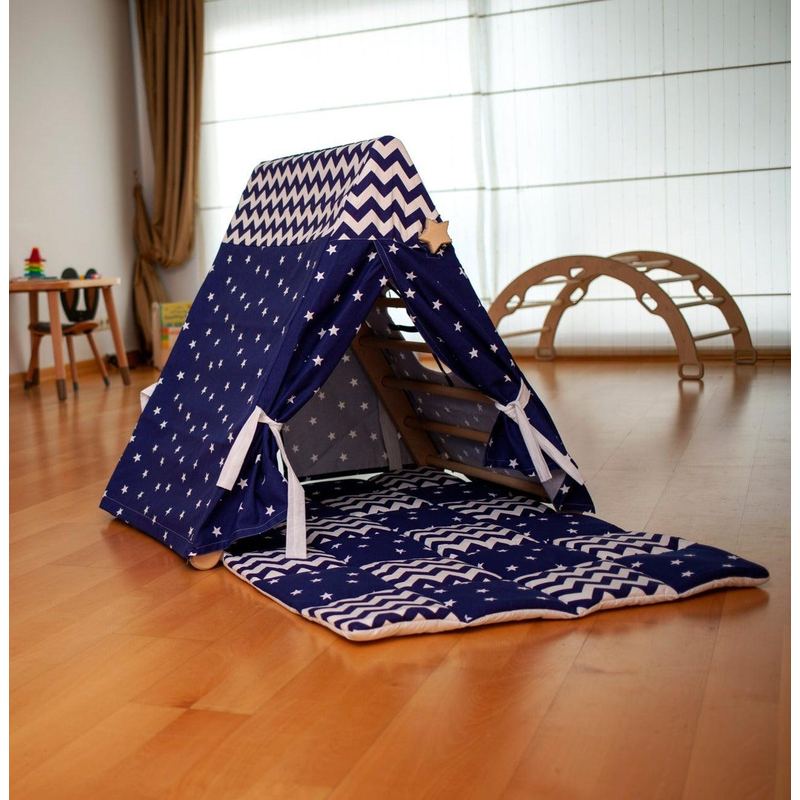 climbing triangle with blue cover