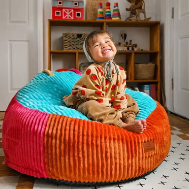 CordaRoy's Bambino Kids Chair – child relaxing in Bambino chair