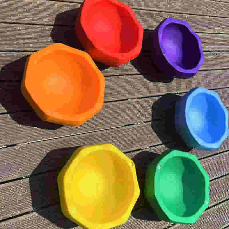 Green Elephant Rainbow Stepping Stones - 6 Piece Set – additional lifestyle play