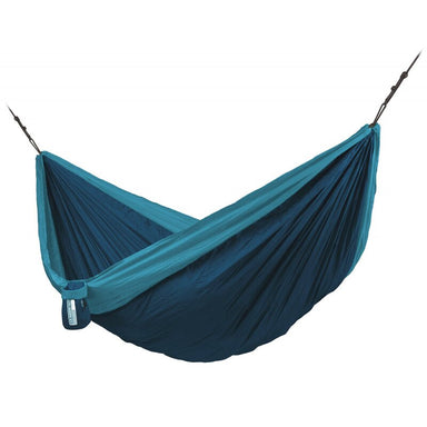 Colibri 3.0 River - Double Travel Hammock with Suspension – river travel hammock extended against white background