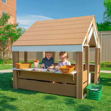 outdoorED learning pavilion with kids