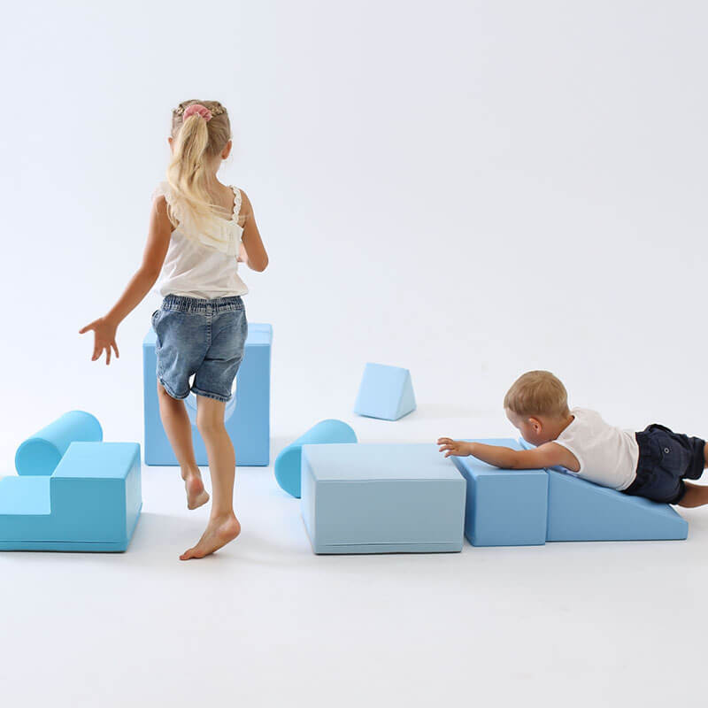 soft_play_set_castle_blue_boy_and_girl_playing