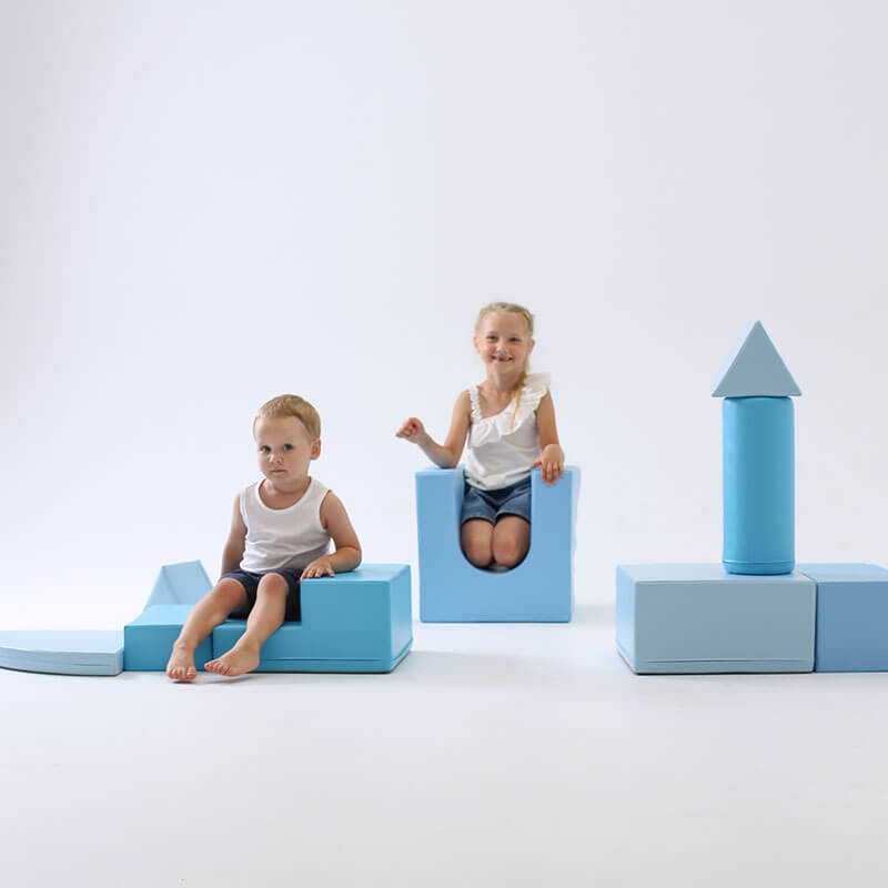 soft_play_set_castle_blue_children_sitting