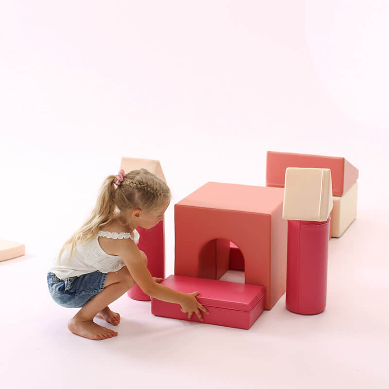 soft_play_set_castle_pink_girl_building_house