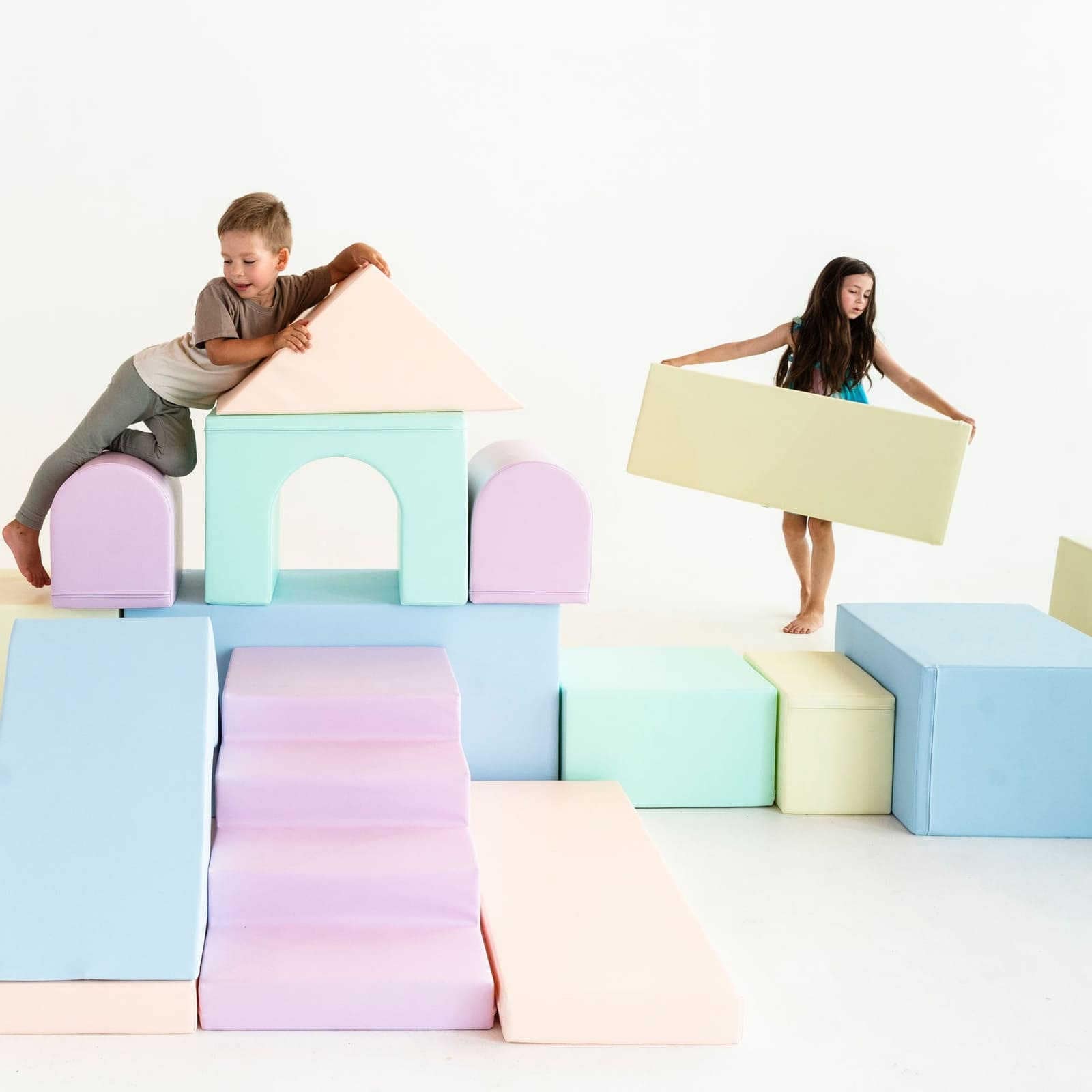 soft play set mega castle for sale in pastel