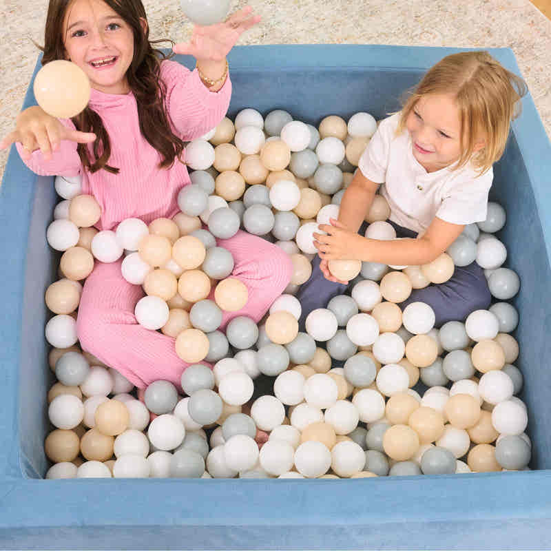 TumbleHouse Ball Pit soft foam kids ball pit with 500 balls
