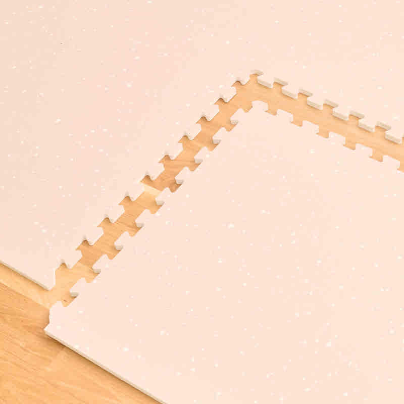 TumbleHouse Light Pink Speckle foam play mat tile detail